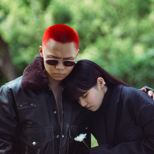 校🌸自慰流出白色液
